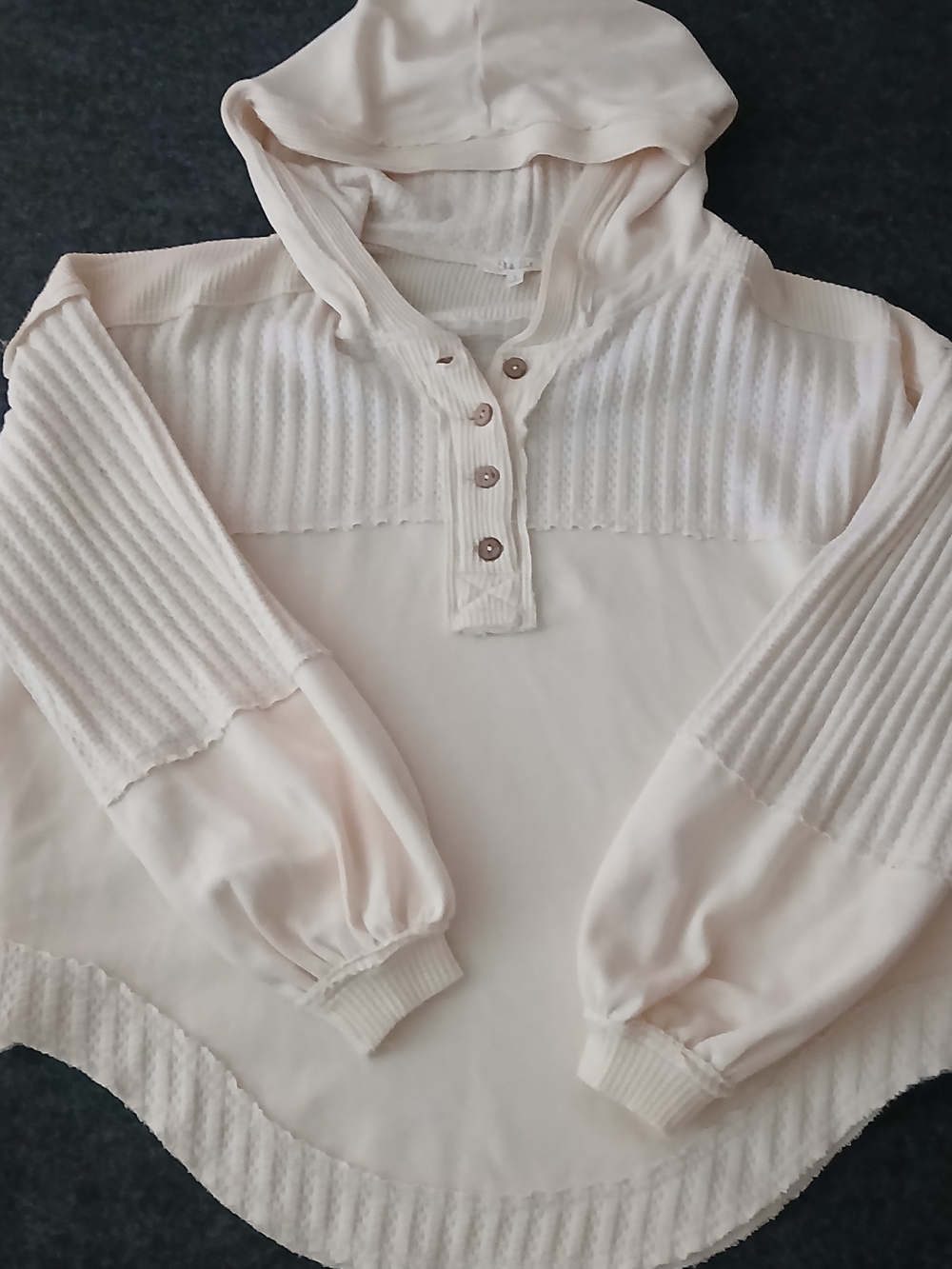 Oli & Hali Hooded Ribbed Pullover Sweater in Cream